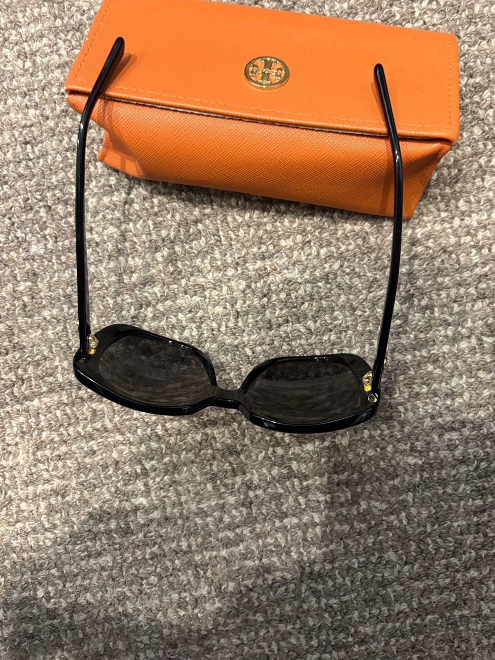 Tory Burch TY7112 Black Oversized Square Polarized Sunglasses 57mm - Picture 9 of 12